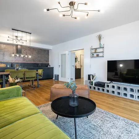 Invalidovna With Free Parking Appartement Praag